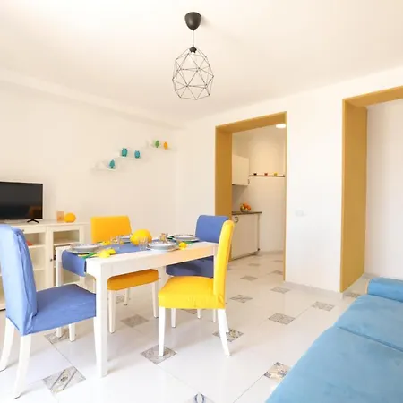 My F Apartment